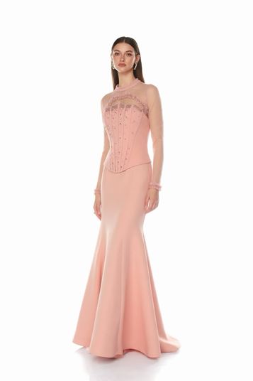 Robe de soirée rose poudré à corset et effet dentelle